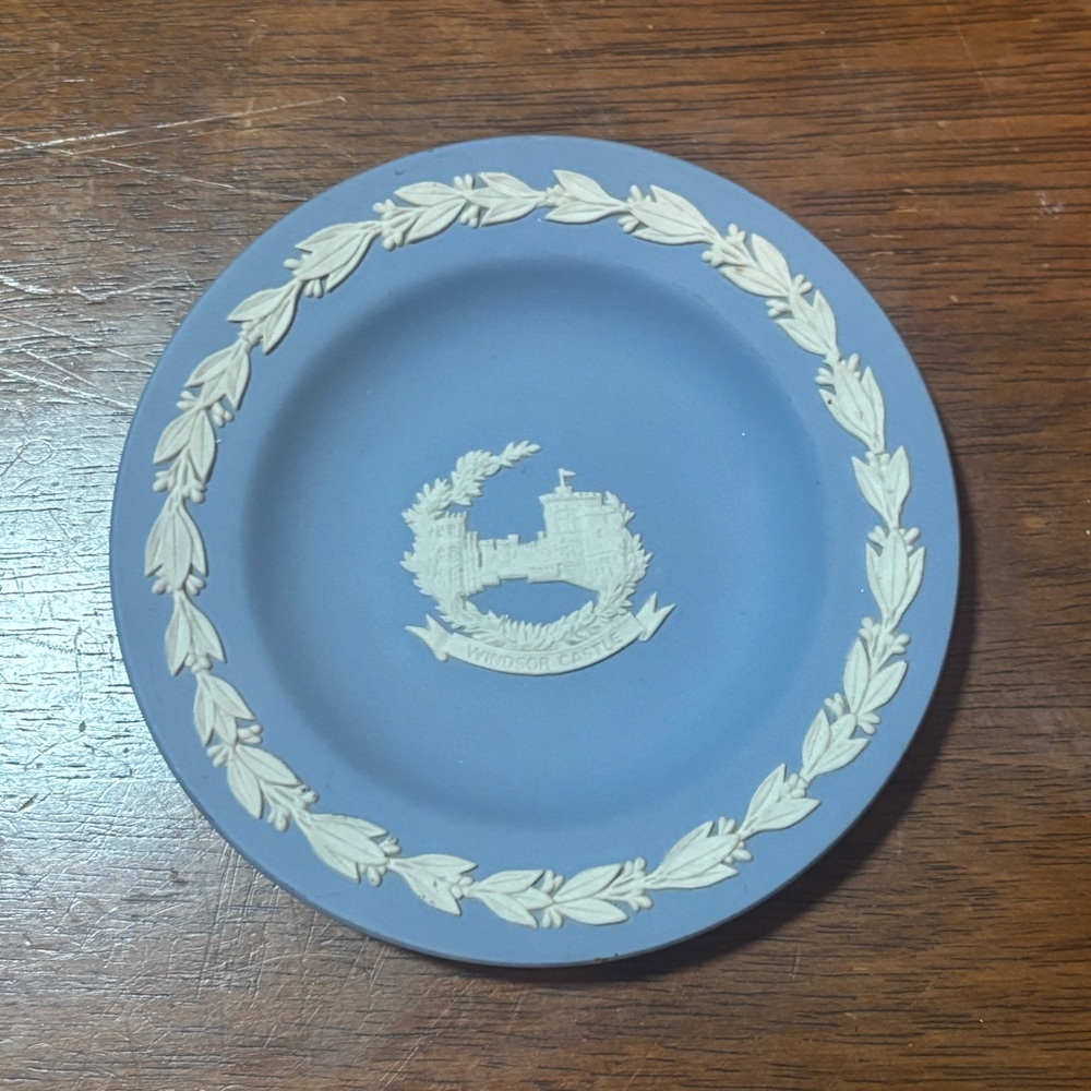 Wedgwood England Blue Mini Pin Trinket Dish Plate 4.5” Round
